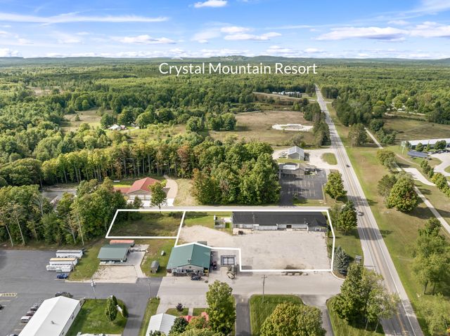 18641 Cadillac Highway, Copemish