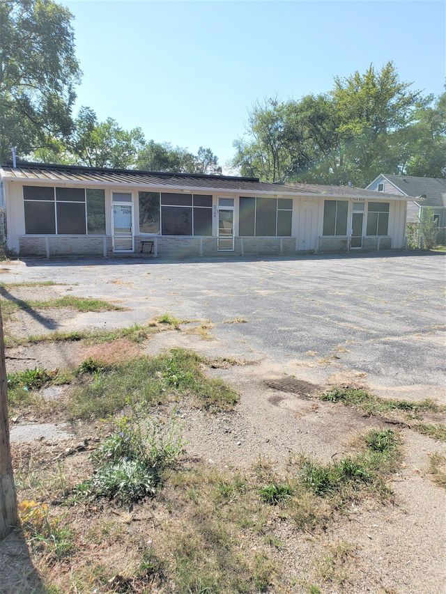 2148 Red Arrow Highway, Benton Harbor