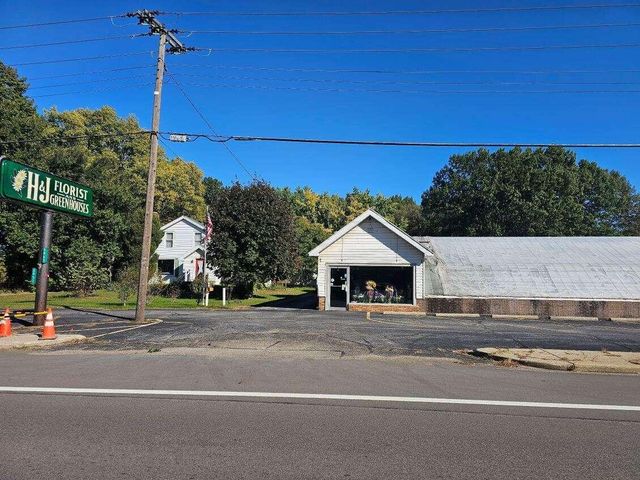 3965 Red Arrow Highway, St. Joseph