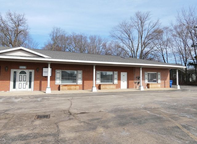 1211 E Napier Avenue, Benton Harbor