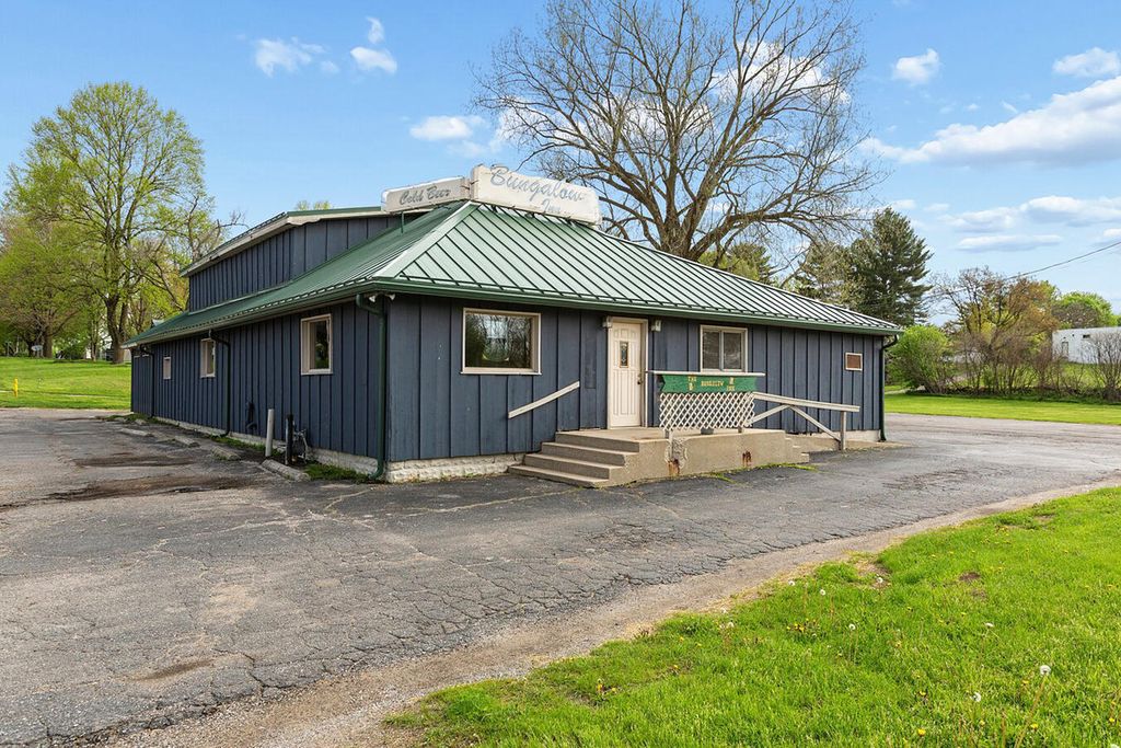 202 U.s. 12, Galien village