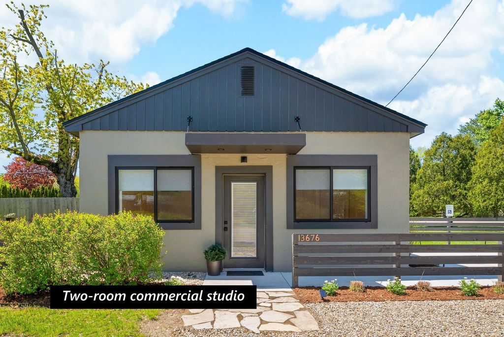 7321 Harbert Road, Chikaming township