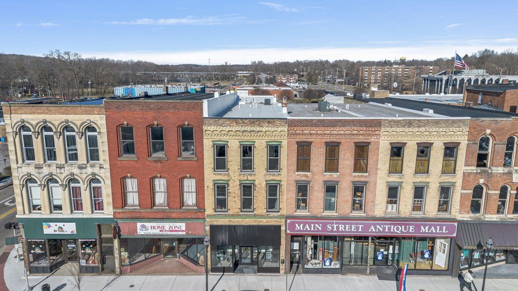 105 E Main Street, Niles city