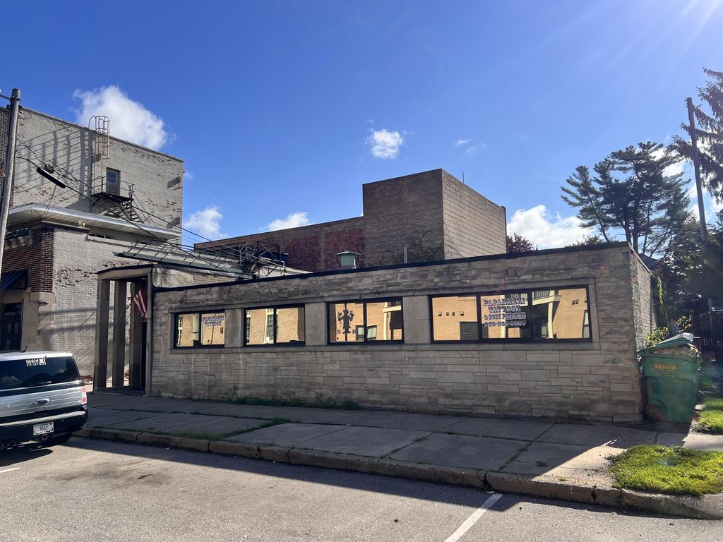 111 N 4th Street, Niles city