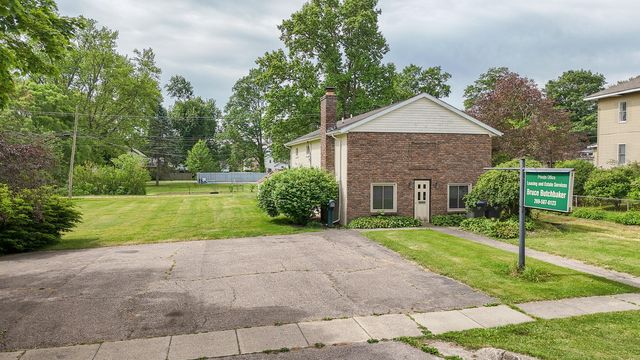 418 E Main Street, Marcellus