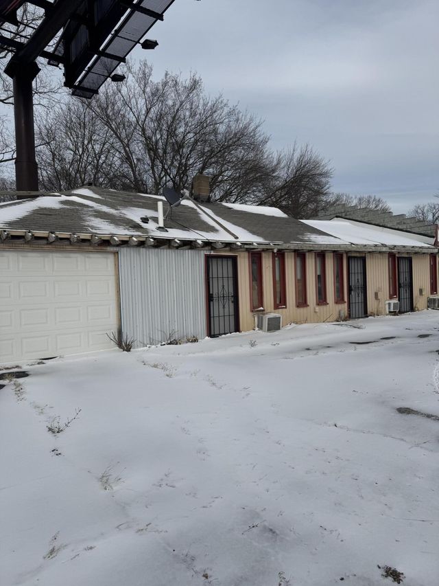 1175 E Napier Avenue, Benton Harbor