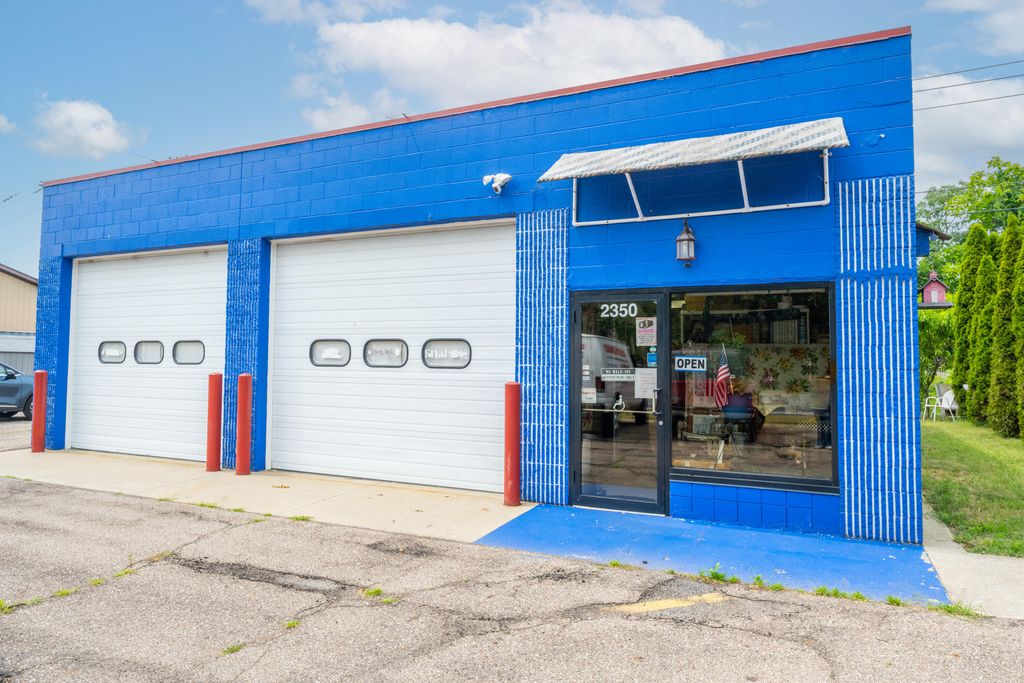 2350 S Cleveland Avenue, St. Joseph charter township