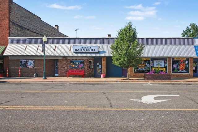 233 W Monroe Street, Bangor