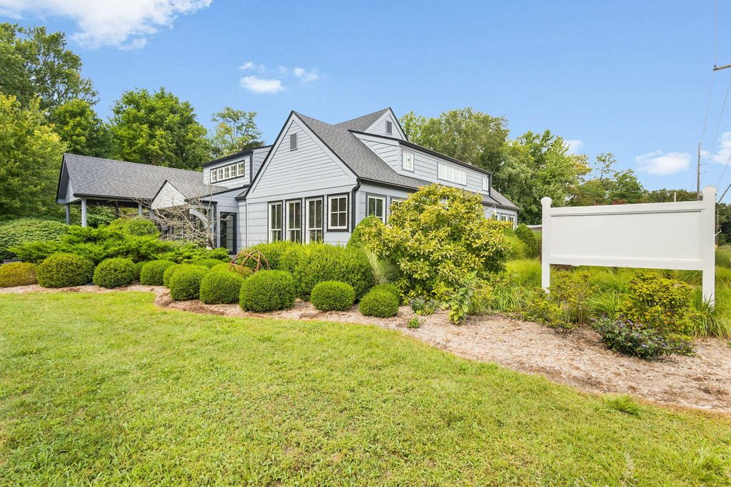 12868 Red Arrow Highway, Chikaming township