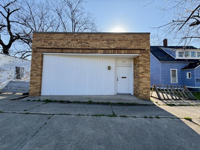 2712 Seventh Street, Muskegon