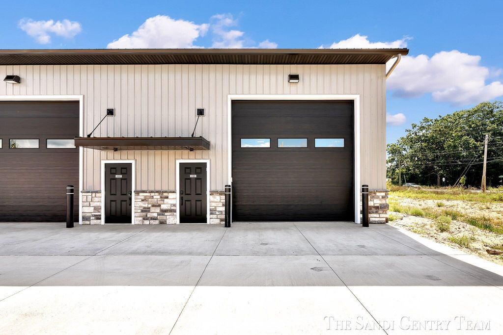 2695 Hein Road Unit: D-5, Dalton township