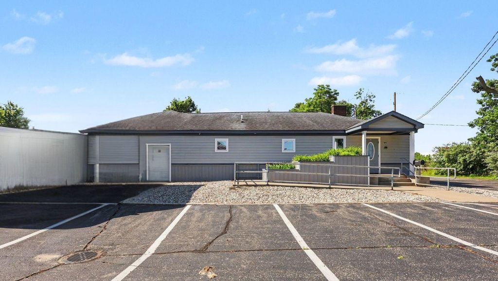 8750 Portage Industrial Drive, Portage city
