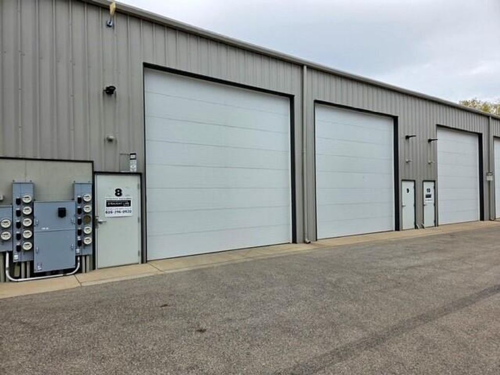 305 2nd Street Unit: 8, Ferrysburg city