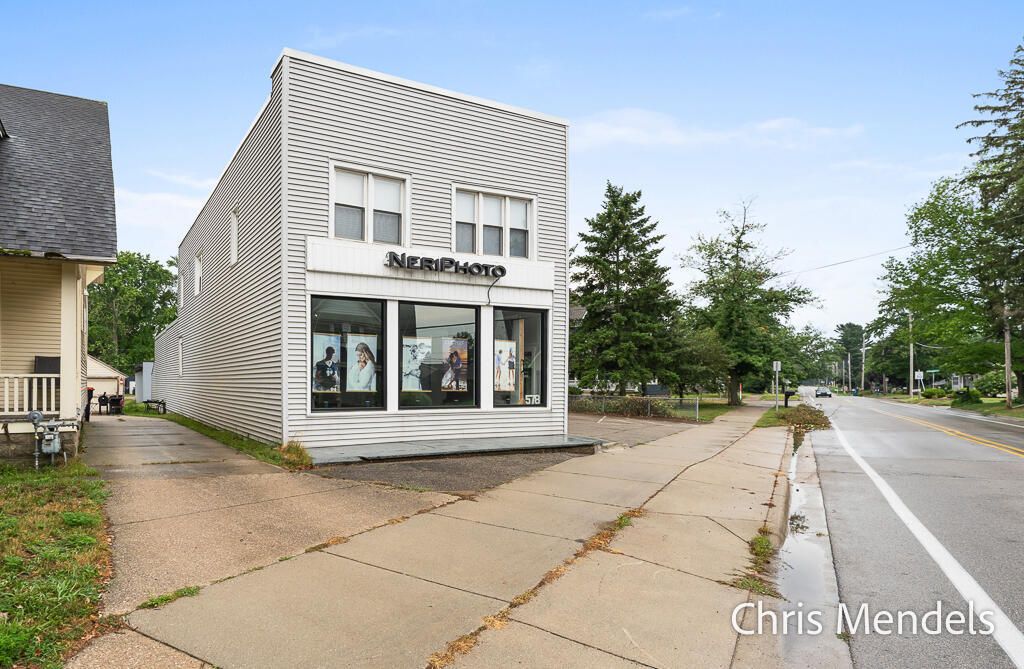578 S Shore Drive, Holland city