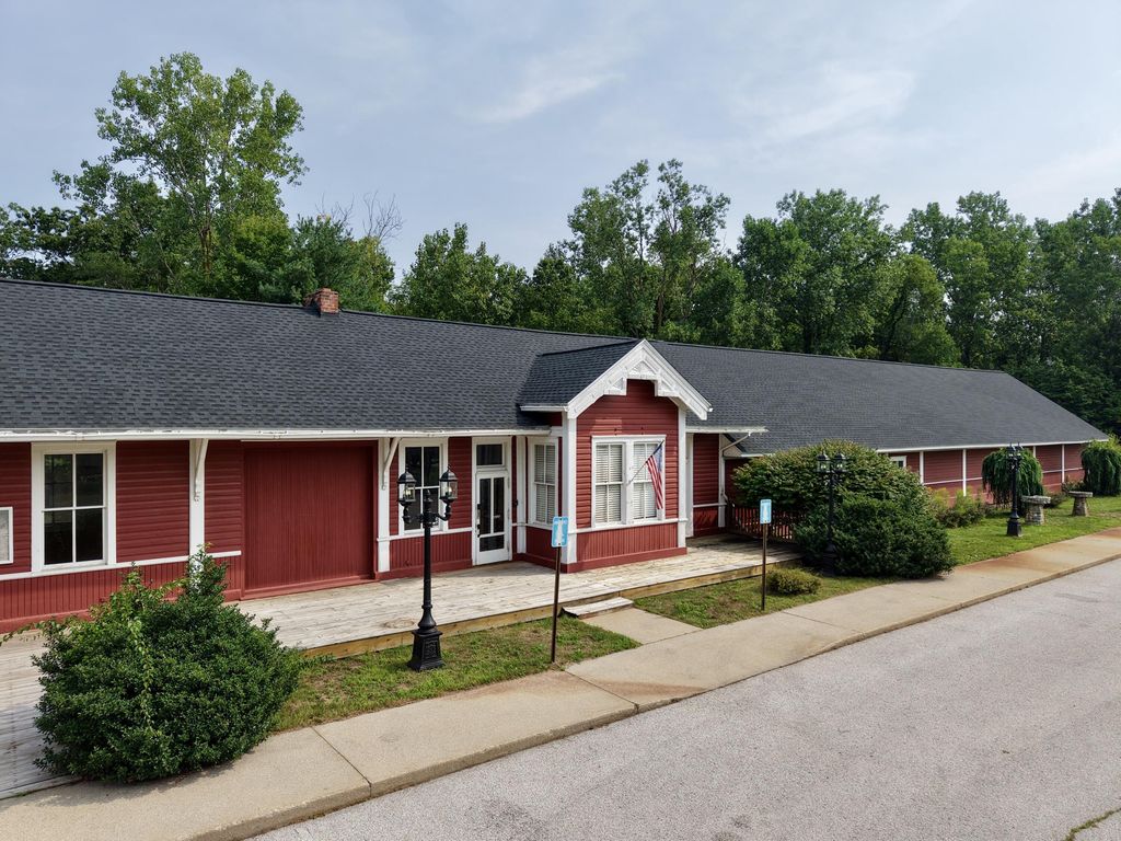 14599 Cleveland Street, Spring Lake township