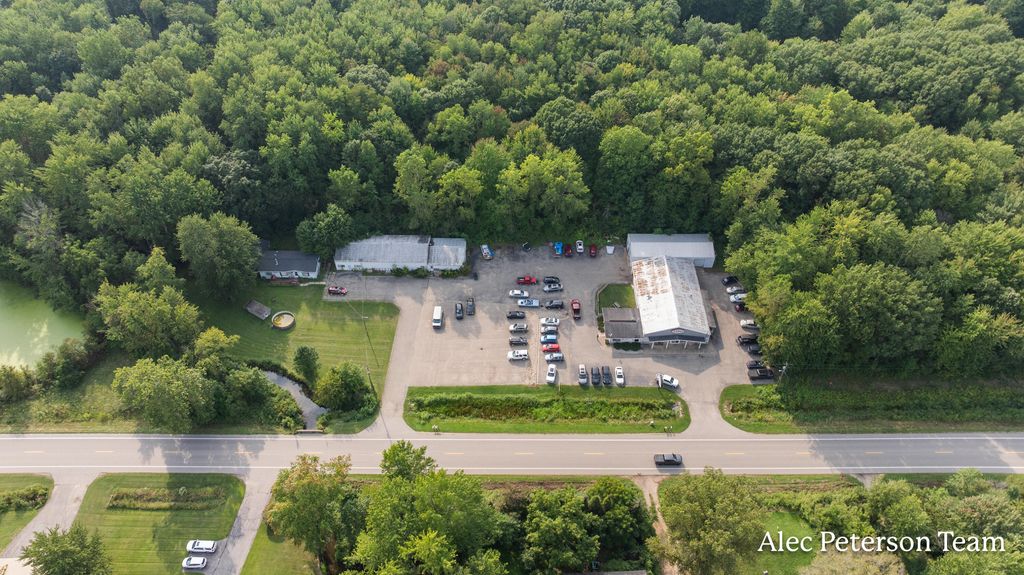 4066 Division Avenue S, Leighton township