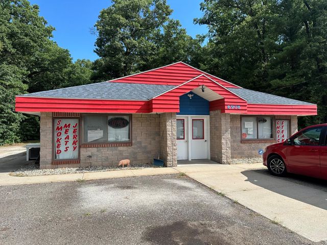 6908 E Apple Avenue, Muskegon