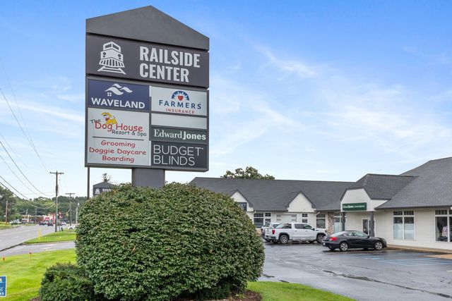 40 E Lakewood Boulevard Unit: 6, Holland