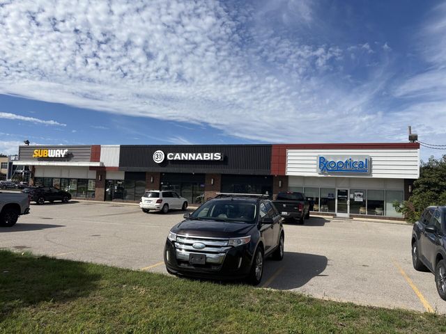 1125 S Beacon Boulevard, Grand Haven