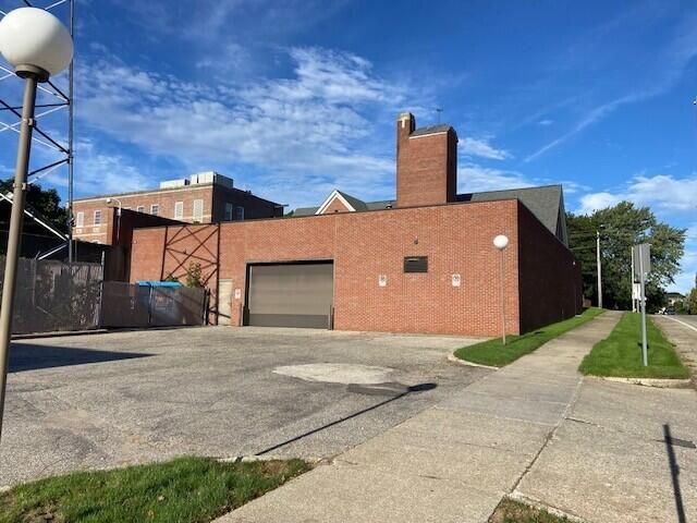 518 Columbus Avenue, Grand Haven