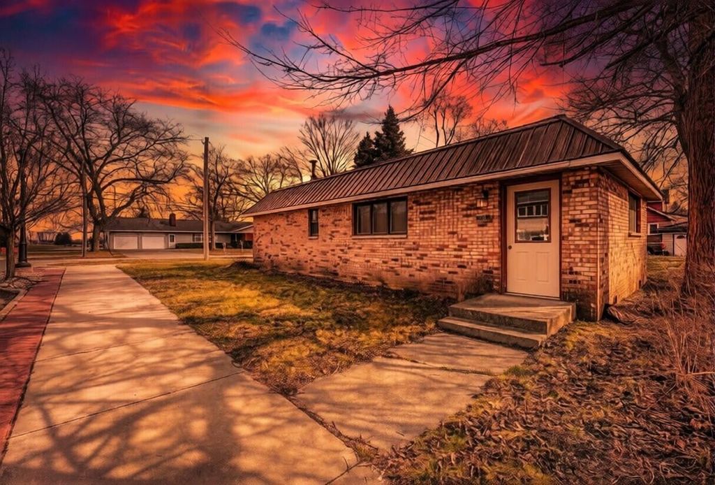 50 E Main Street, Grant city