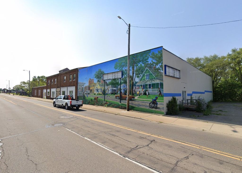 551 W Michigan Avenue, Battle Creek city