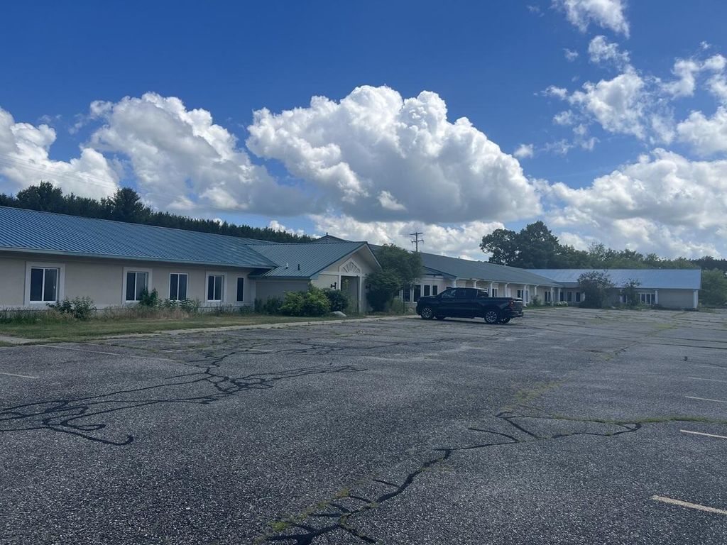 1380 E Main Street, Edmore village
