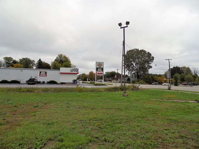 711 E Cedar, Gladwin