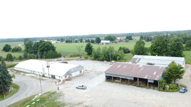 6780 Railway, Posen