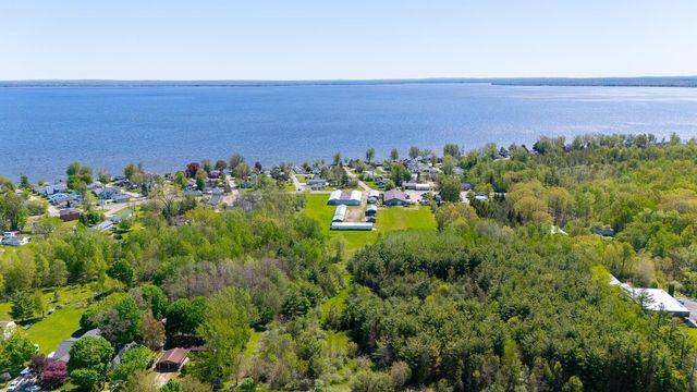 Xxx Loxley, Houghton Lake