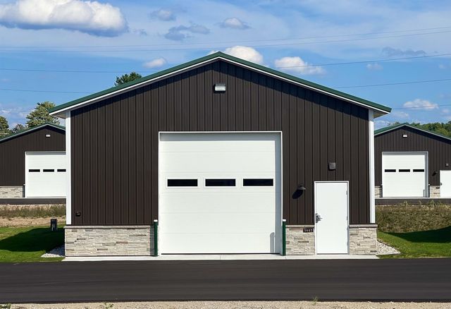 3042 Luxury Barn, Traverse City