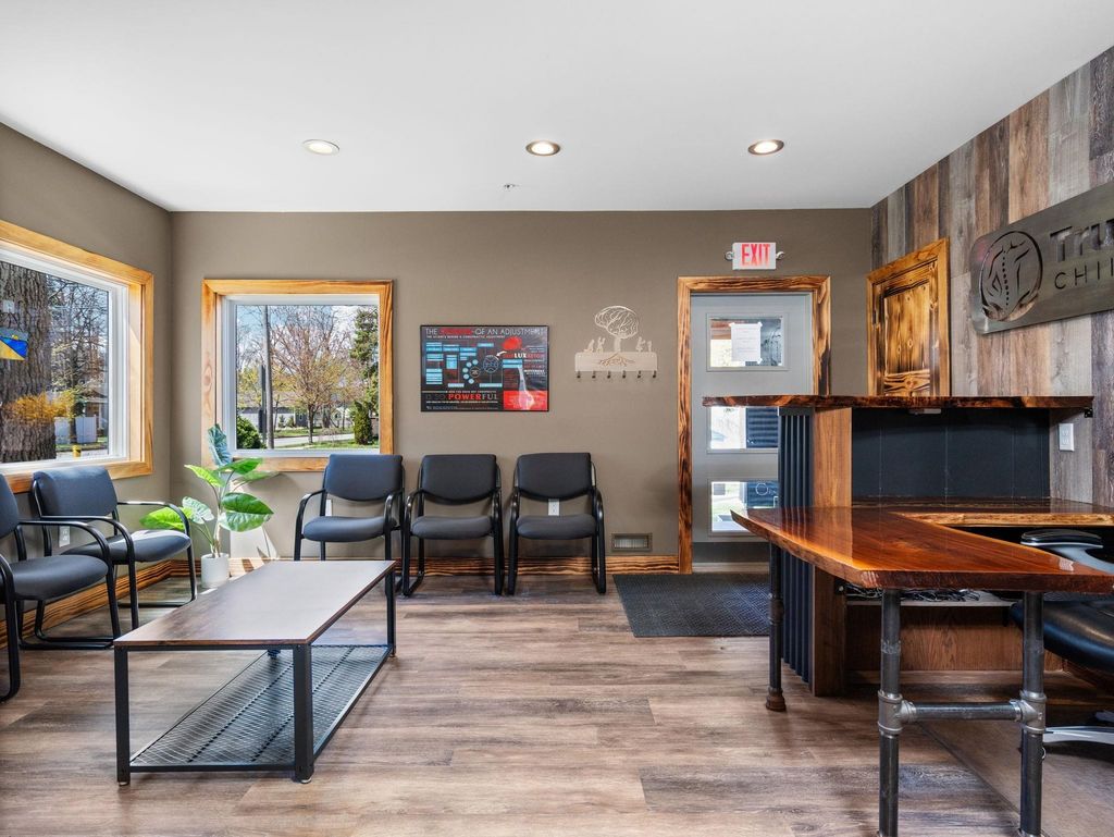 1323 S Cass St, Traverse City city