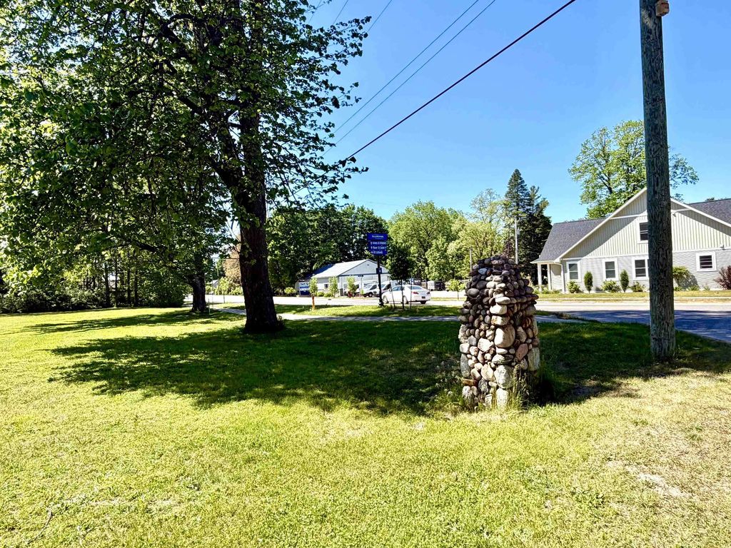 60 Ames, Elk Rapids township
