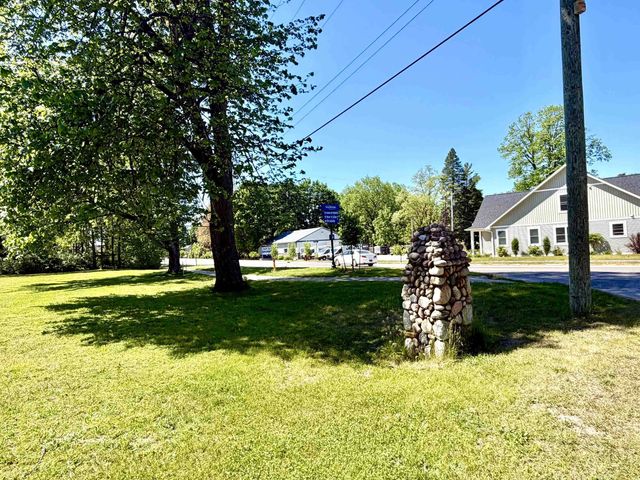 60 Ames, Elk Rapids
