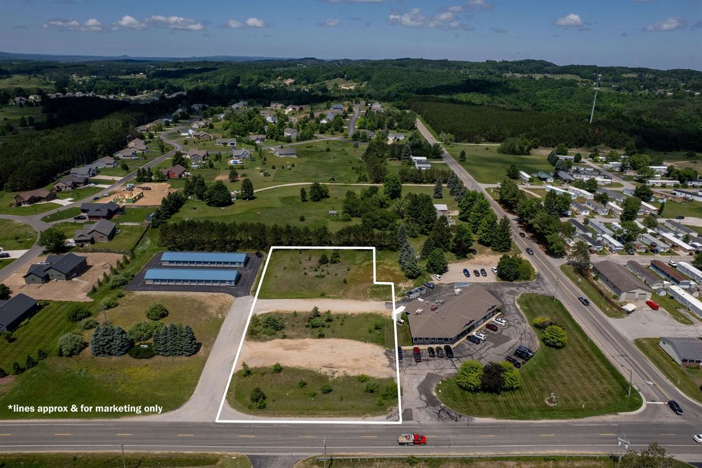 N Long Lake Rd, Long Lake township