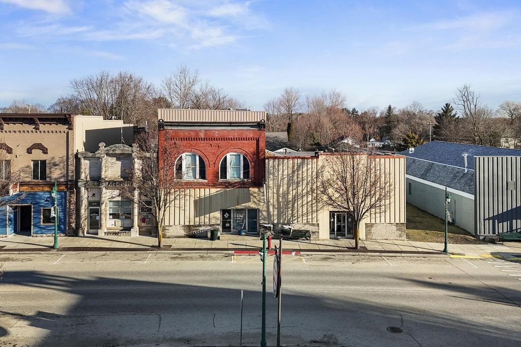 304 W Main St, Manton city