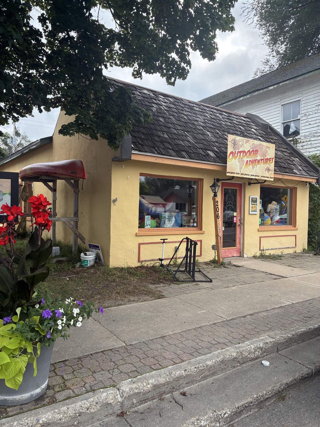 206 N Bridge St, Kearney township