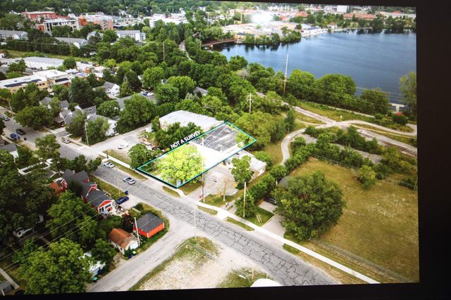 807 Lake Ave, Traverse City