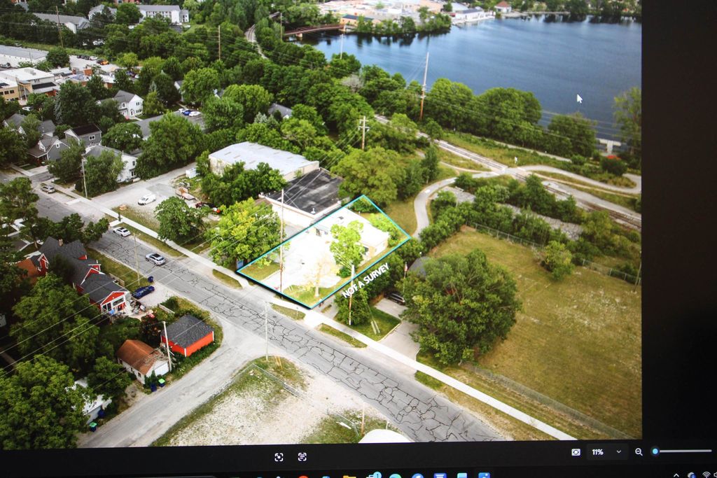 811 Lake Ave, Traverse City city