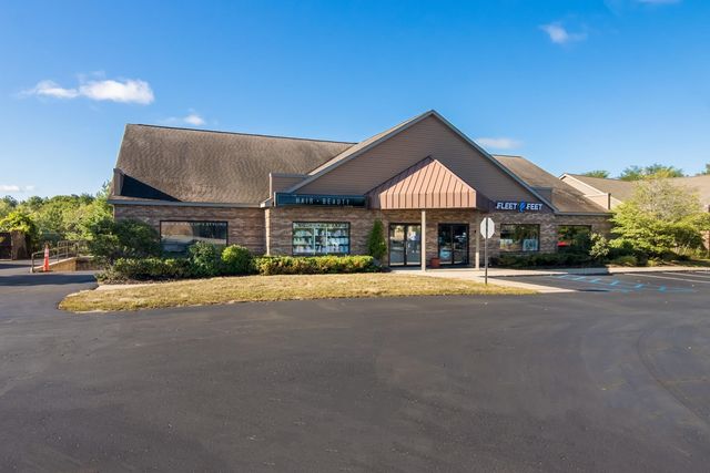 3301 W South Airport Rd, Traverse City