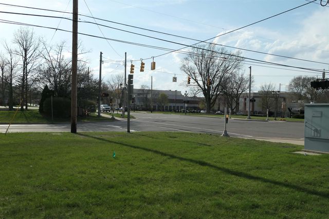 323 W Superior St, Alma