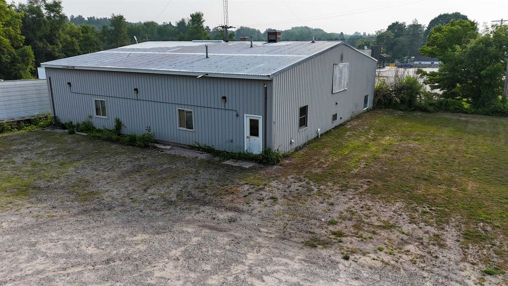 1365 E Main, Home township