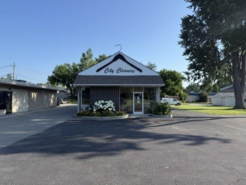 316 W Superior St, Alma city