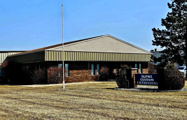 800 Woodside Dr, Saint Louis