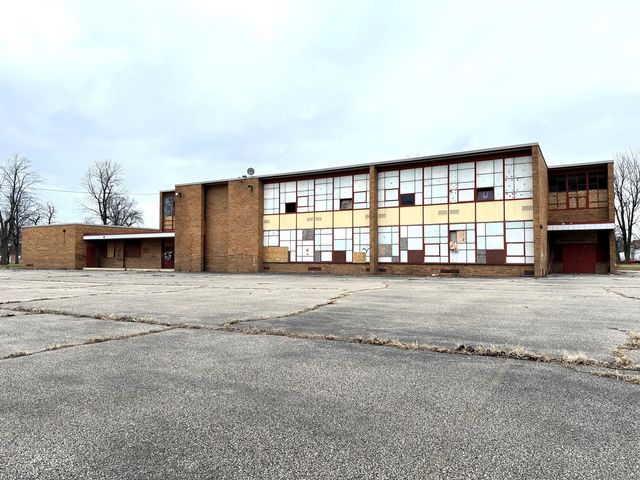 1123 N Sherman Street, Bay City