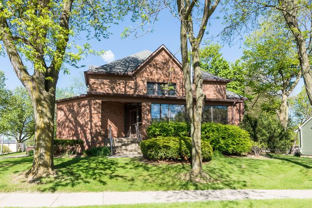 201 S Ann Arbor Street, Saline