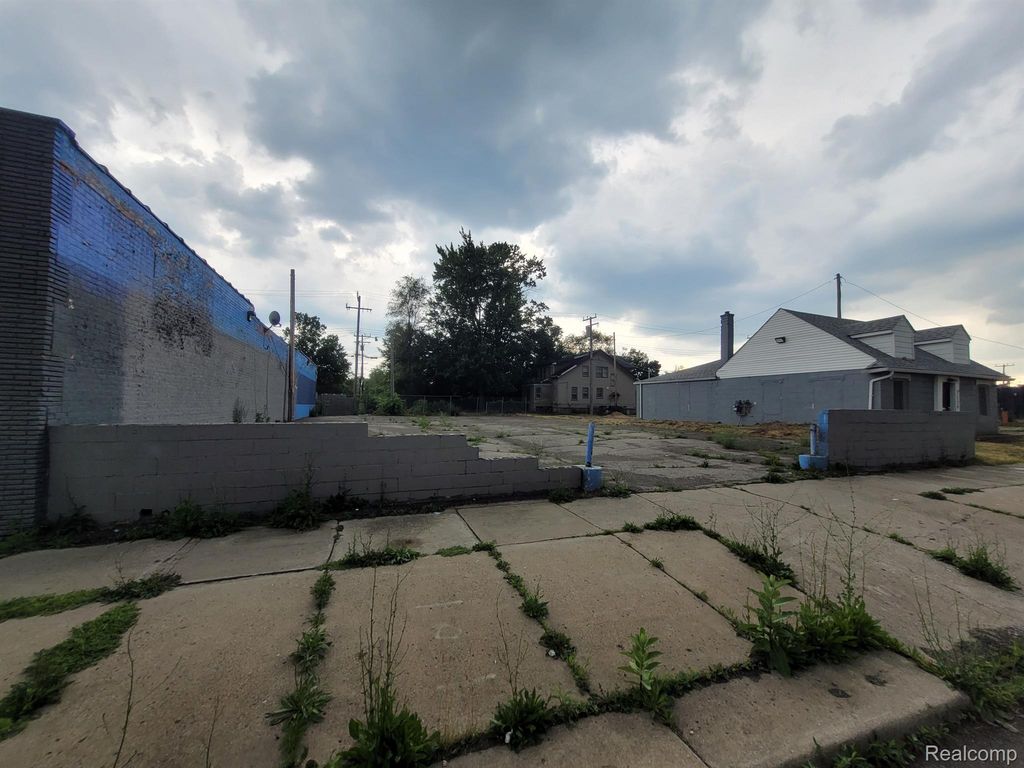 7147 Puritan St, Detroit city