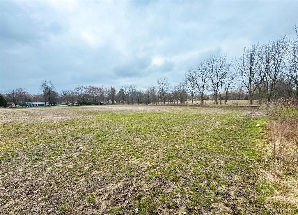 3372 Woodridge Dr, Flushing charter township