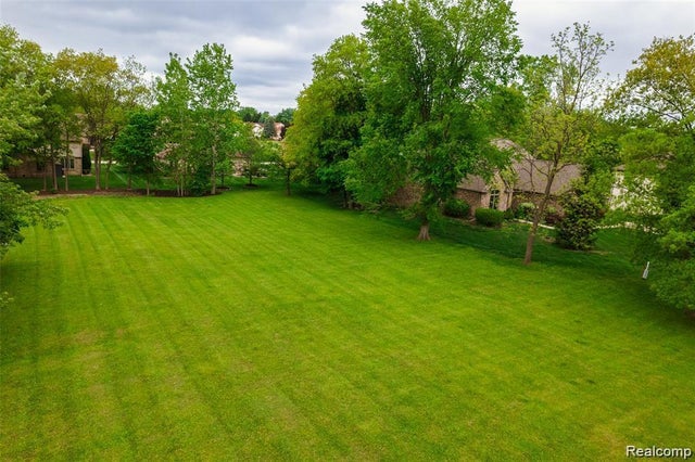 22335 Diamond Court, Farmington Hills city