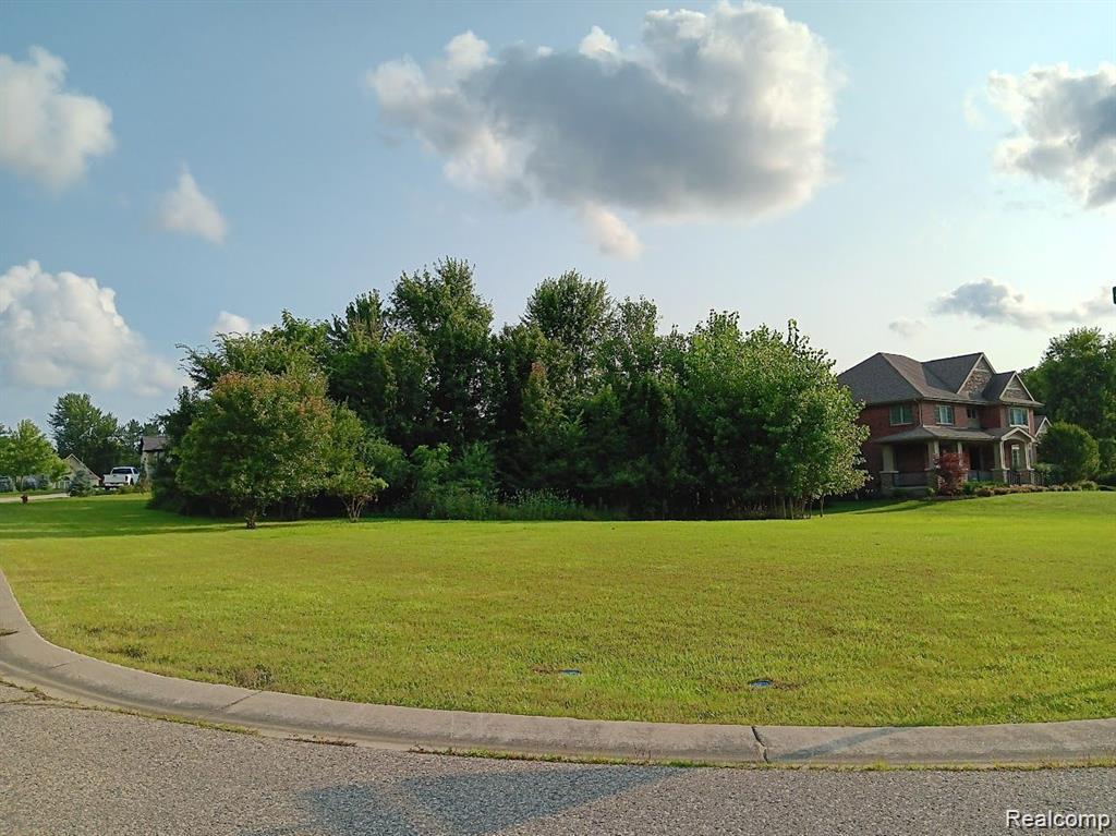 Lot 21 Burlwood Circle, Grand Blanc charter township